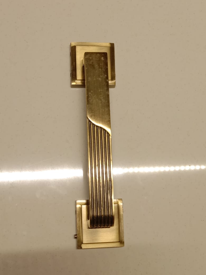 CENT  WAVE    CONCEALED HANDLE